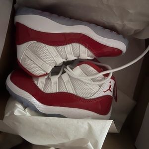 Jordan 11 Retro Cherry